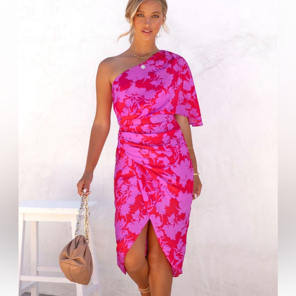 One shoulder pink midi dress